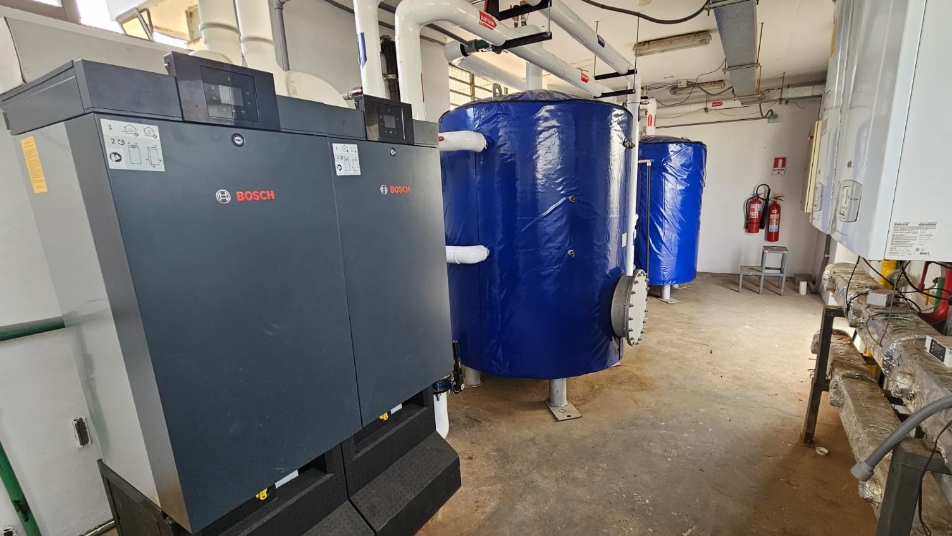 Campus Central renueva sus calderas con moderno sistema de agua caliente